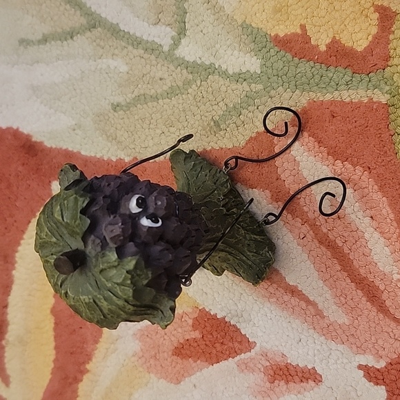 Grape shelf sitters 4"-3" - Picture 2 of 6